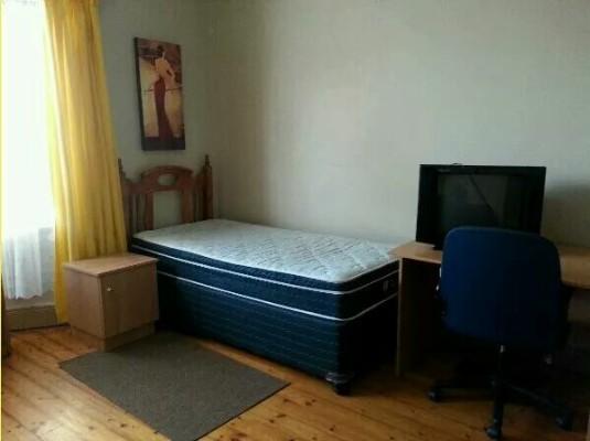 rooms for rent for students, near harvard, andrew sq. quincy center on red line
